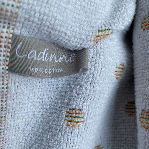 Ladinne Striped Dots Hand Towels - Picture 2 of 6